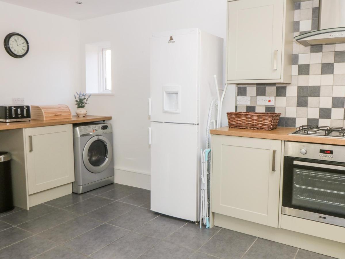 Hazeldene Villa Whitby Ngoại thất bức ảnh